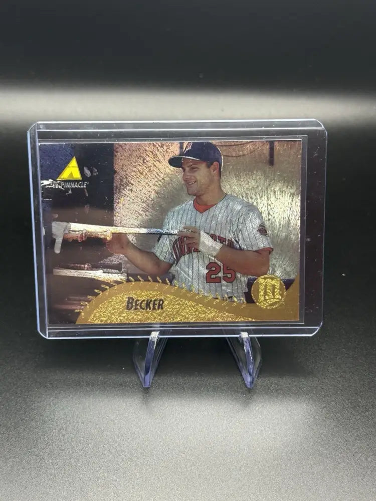 1995 Pinnacle - Rich Becker #211 Museum Collection