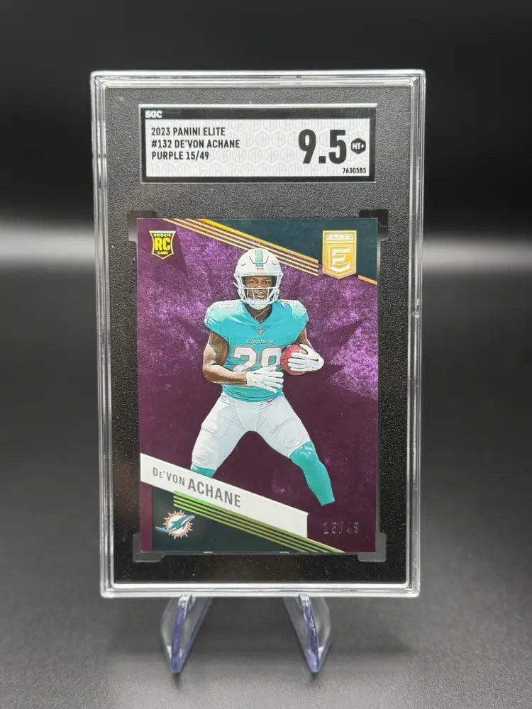 2023 Panini Elite De’Von Achane Purple #132 SGC 9.5 RC 15/49 Dolphins 