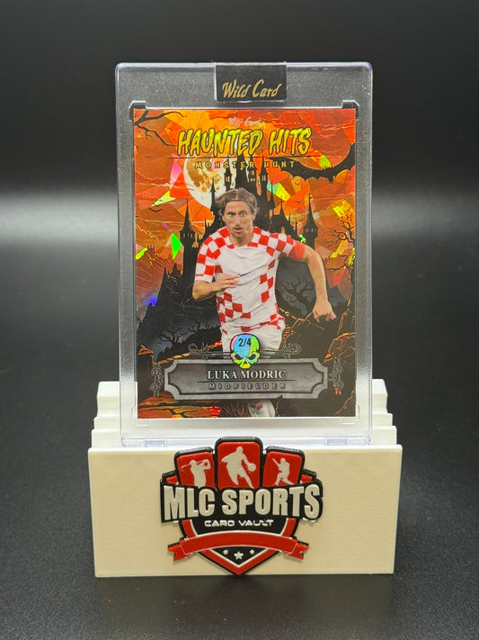 Luka Modrić Haunted Hits Monster Hunt Card 2/4 Wild Card 2025