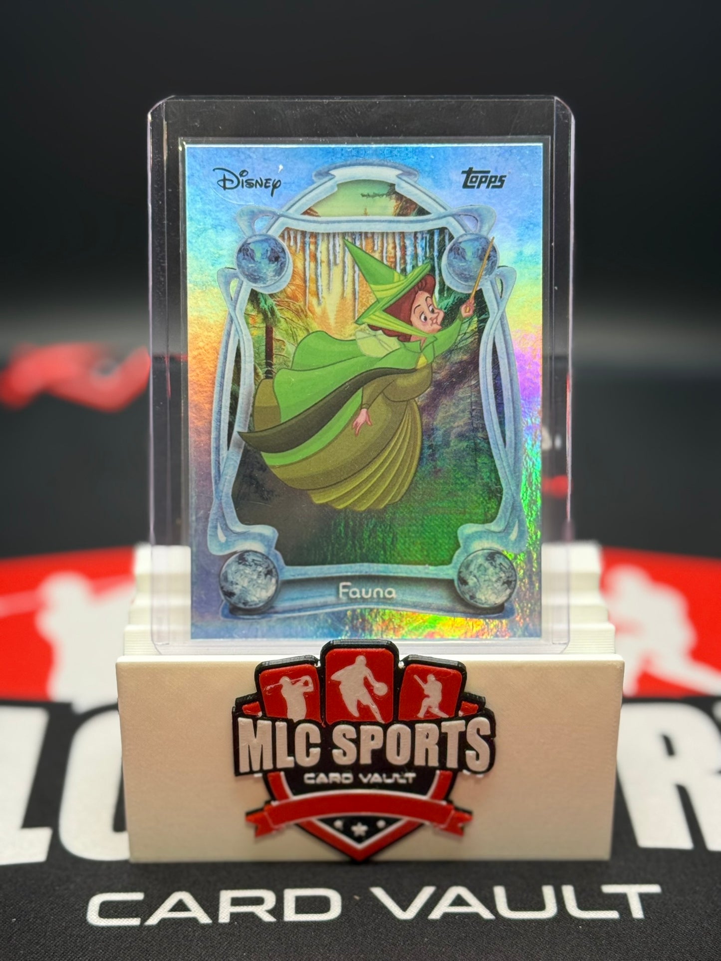 Fauna Disney 100 Topps Card – Sleeping Beauty Holofoil